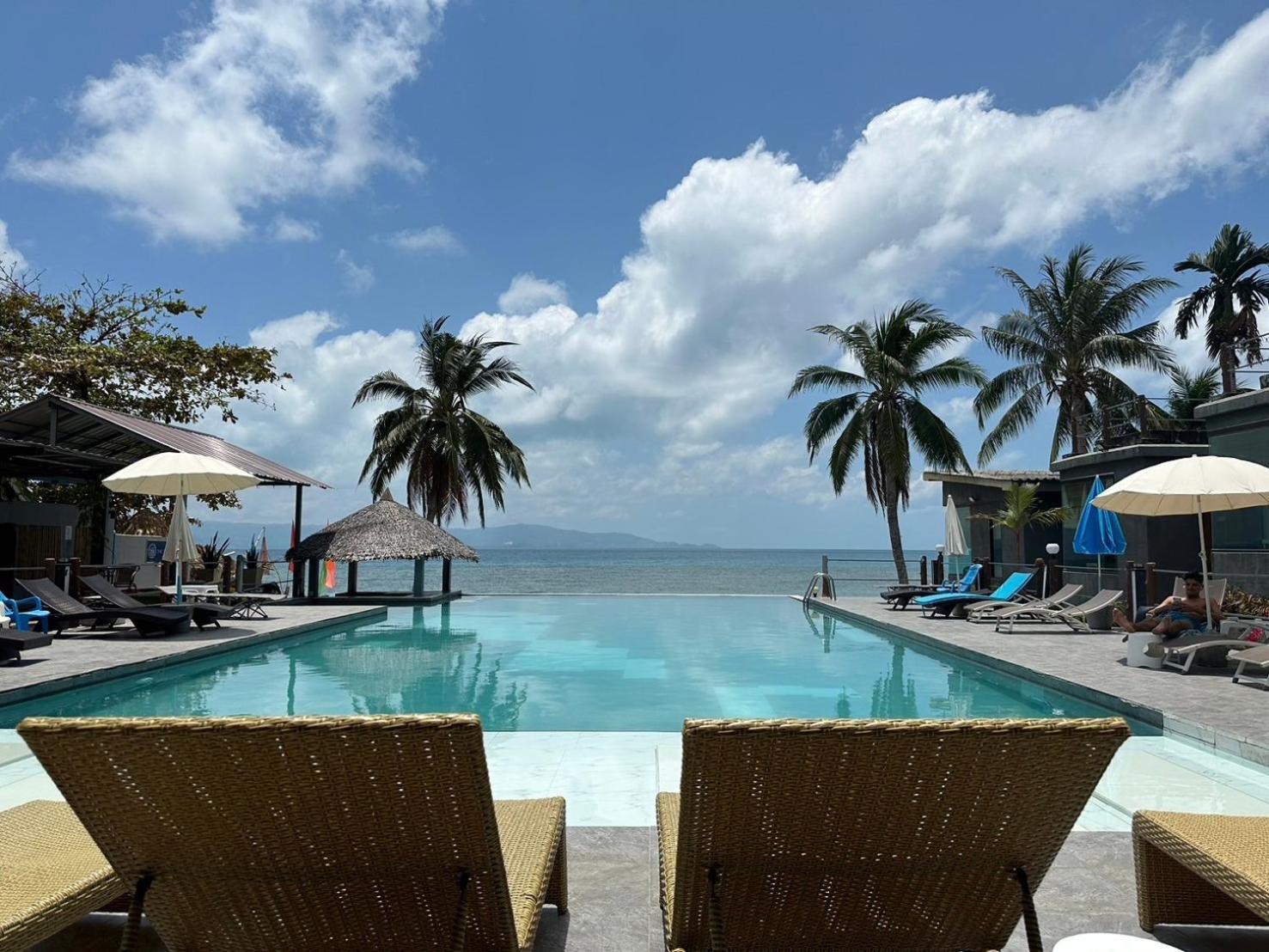 The Sea Resort Haad Rin Exterior photo