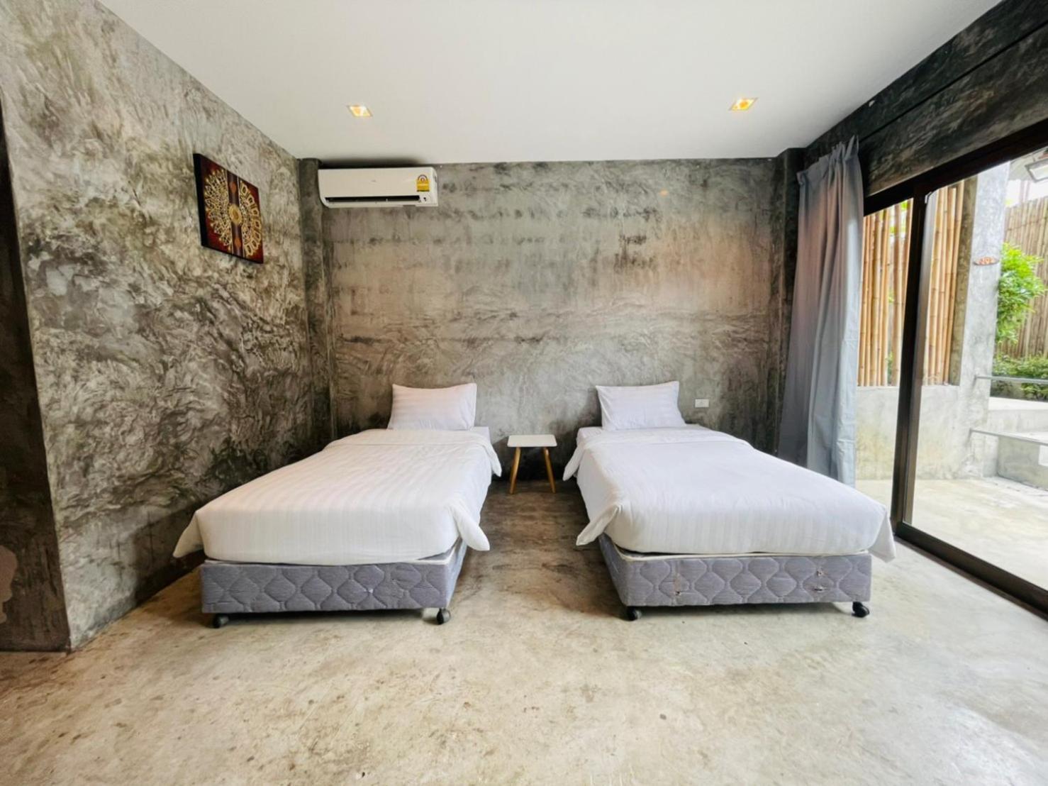 The Sea Resort Haad Rin Room photo